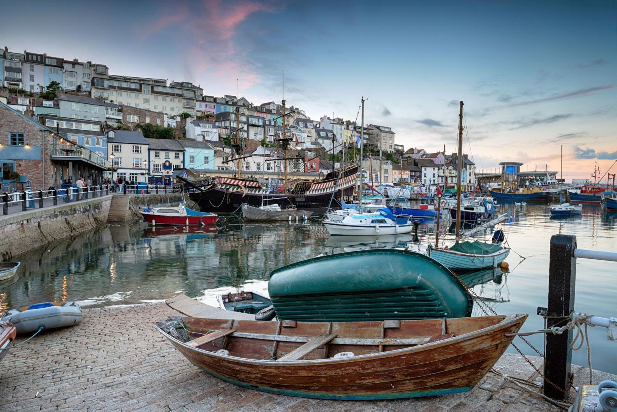 Bolton Plaice Villa Brixham Bagian luar foto