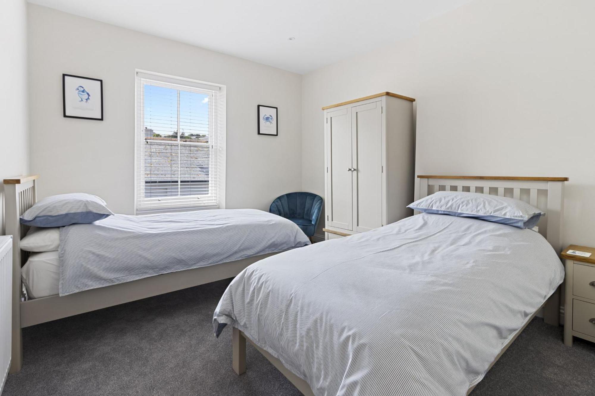 Bolton Plaice Villa Brixham Bagian luar foto
